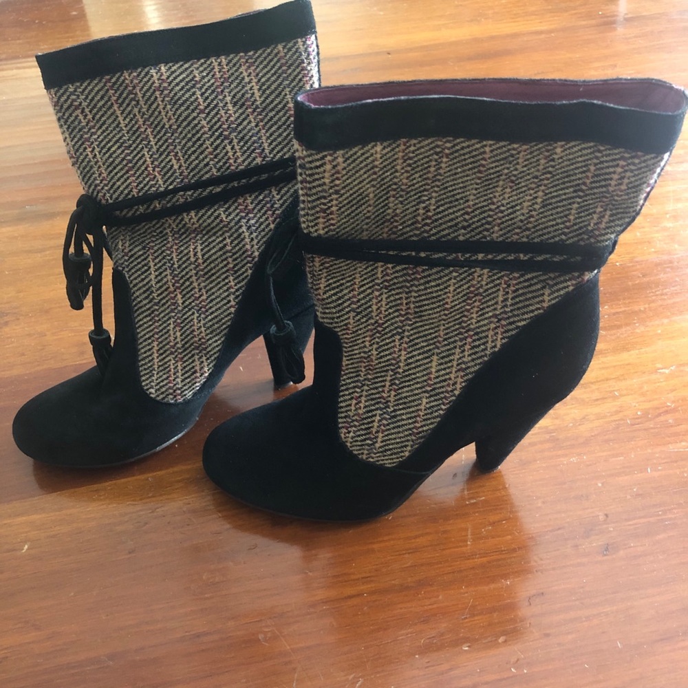 Tweed Heel Booties